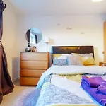 Modern lovely bedroom close to stations in East London, zone 2