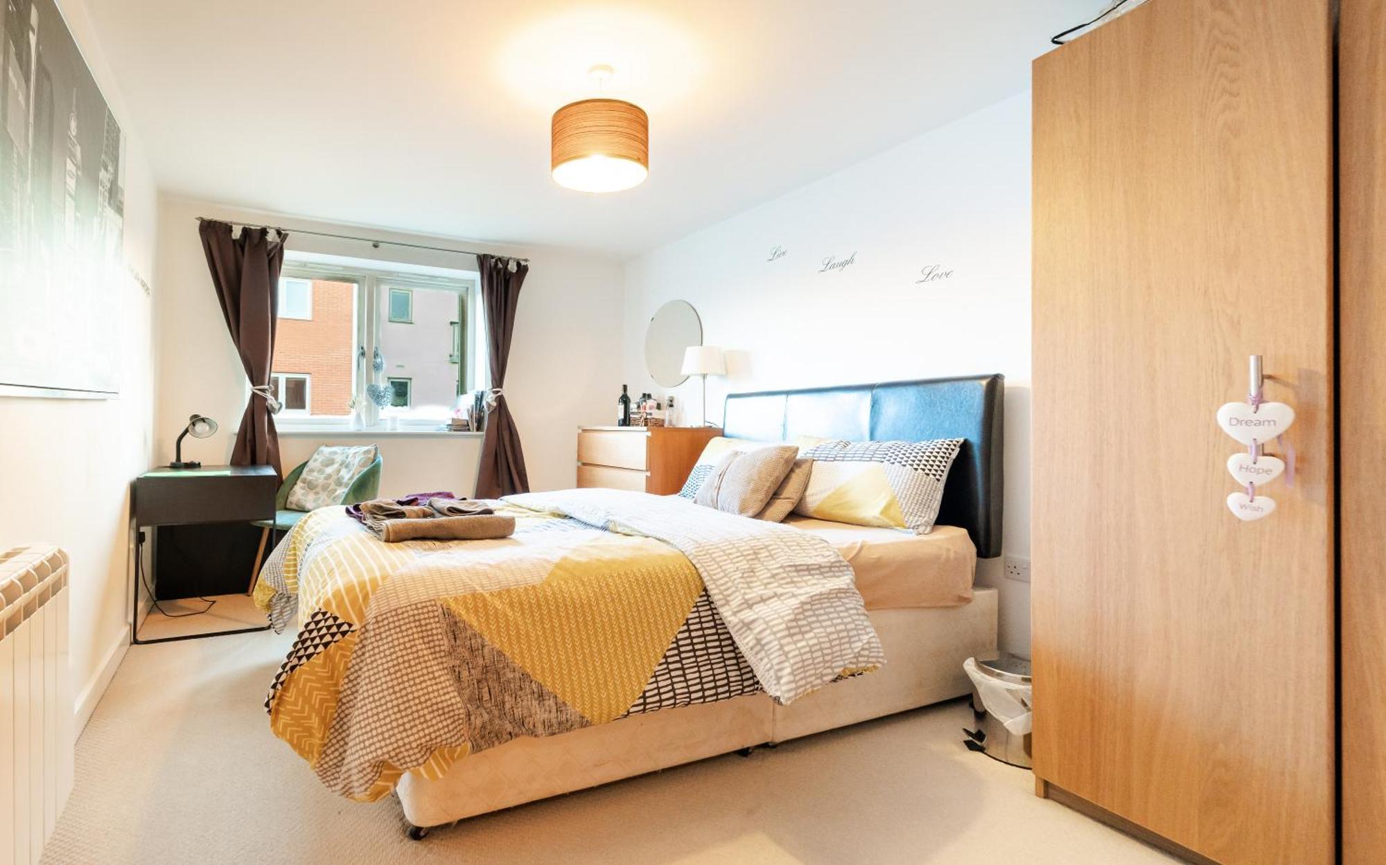 Accommodatie bij particulieren Modern Lovely Bedroom Close To Stations In East London, Zone 2