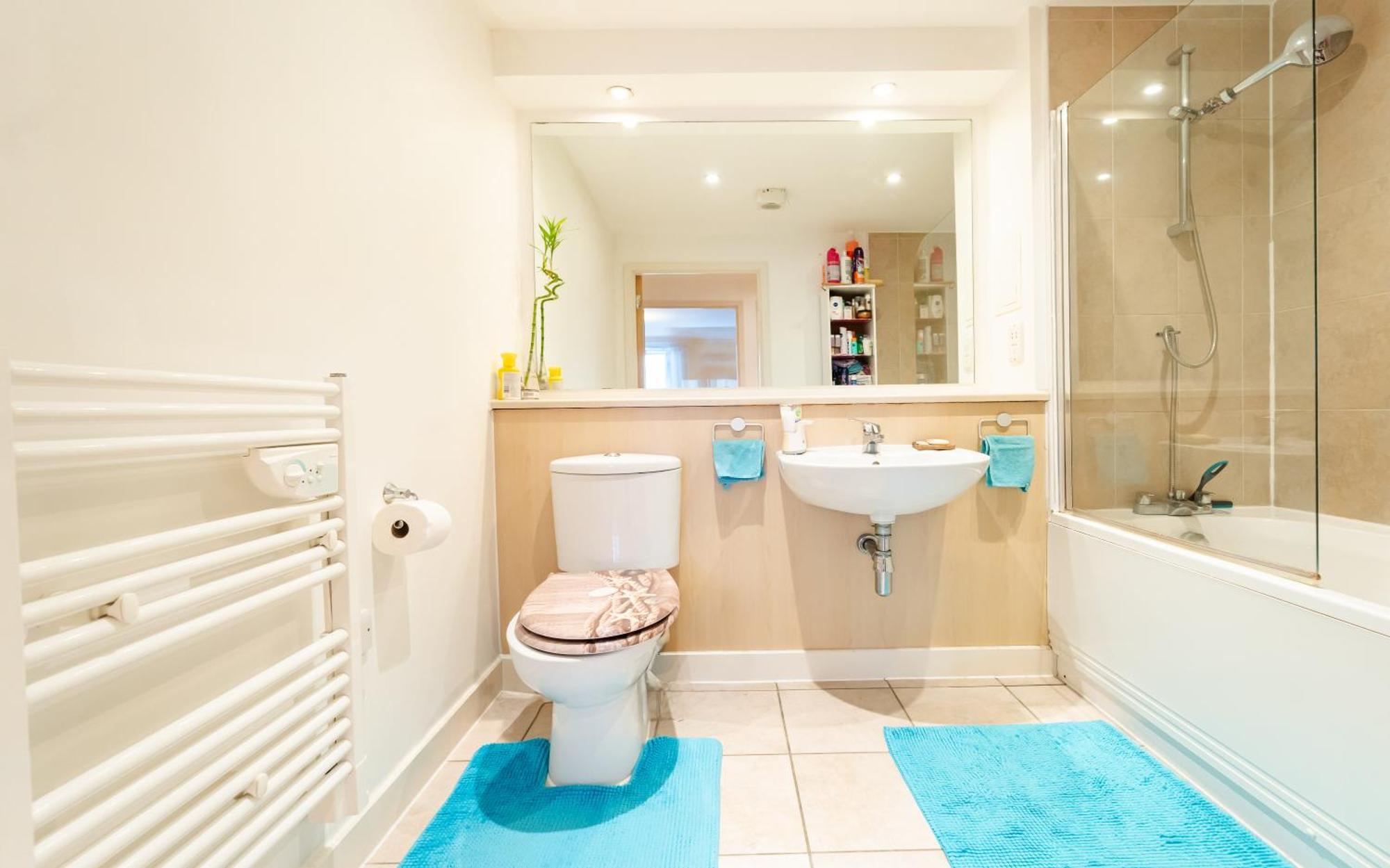 Accommodatie bij particulieren Modern Lovely Bedroom Close To Stations In East London, Zone 2 Londen